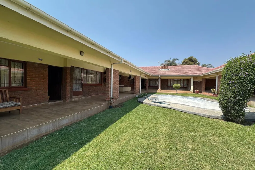 House for sale in Selbourne Park, Zimbabwe - 3ZB1719880 House for sale in Selbourne Park, Zimbabwe - 3ZB1719880