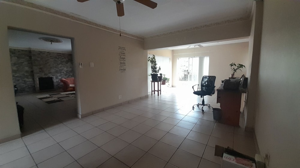 House for sale in Vanderbijlpark SE 6 - 1VT1719890