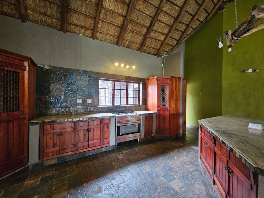 Game farm for sale in Mokopane Rural - 1PS1720224 Game farm for sale in Mokopane Rural - 1PS1720224