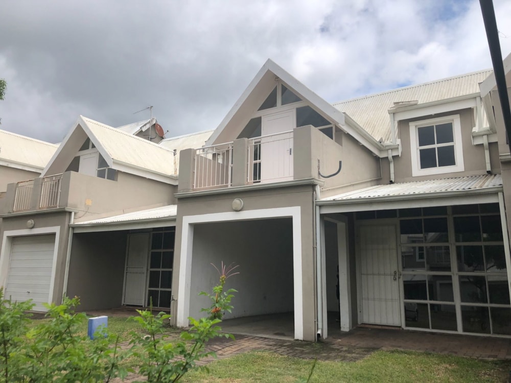 Double-storey apartment for sale in West Acres - 1NS1719972 Double-storey apartment for sale in West Acres - 1NS1719972