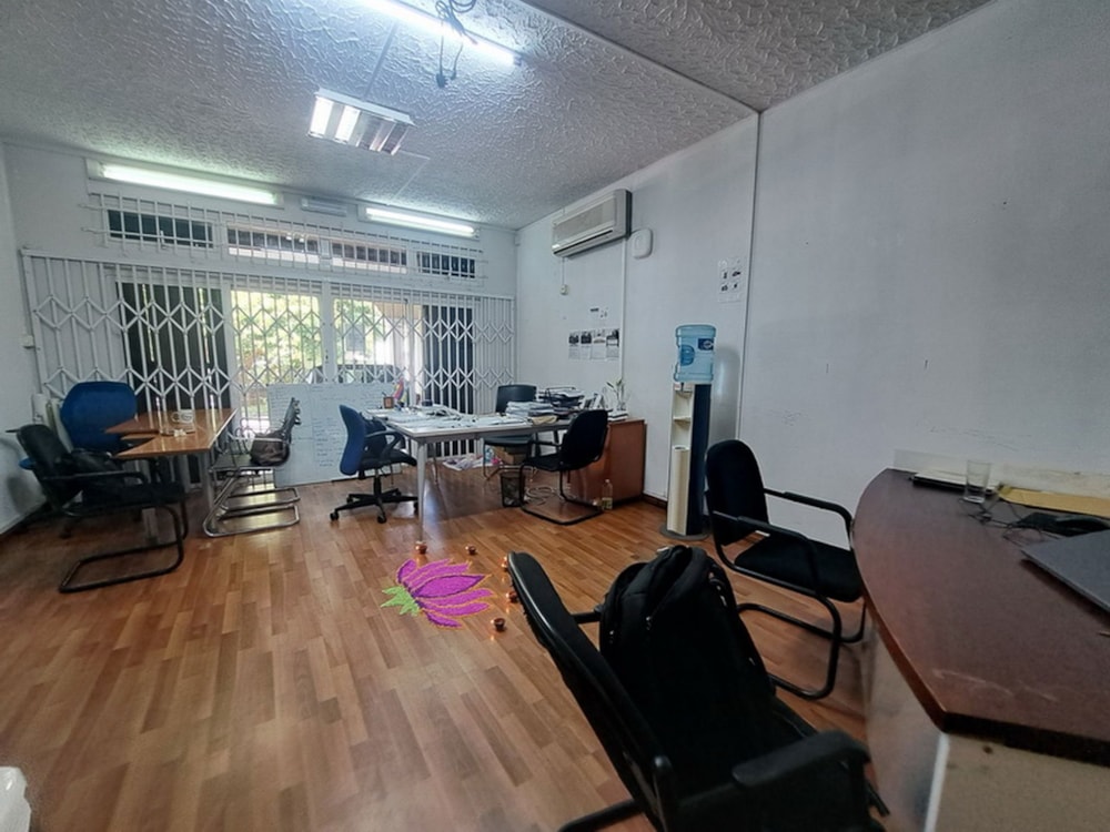 Commercial office to rent in Quatre Bornes, Mauritius - MUR1719911 Commercial office to rent in Quatre Bornes, Mauritius - MUR1719911