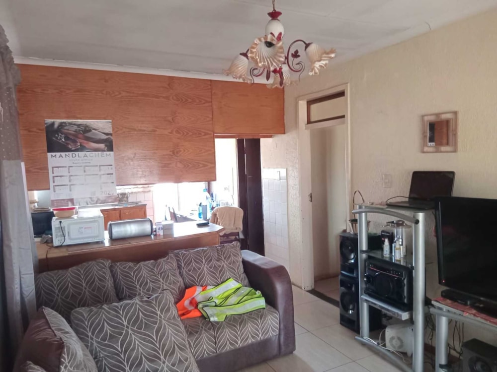 House for sale in Mhluzi - 1MD1719970