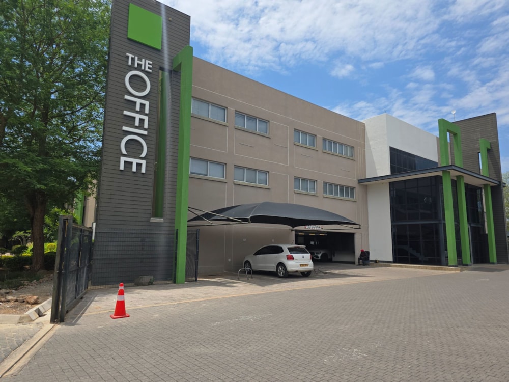 Commercial office for sale in Fairgrounds, Botswana - 3BO1719987