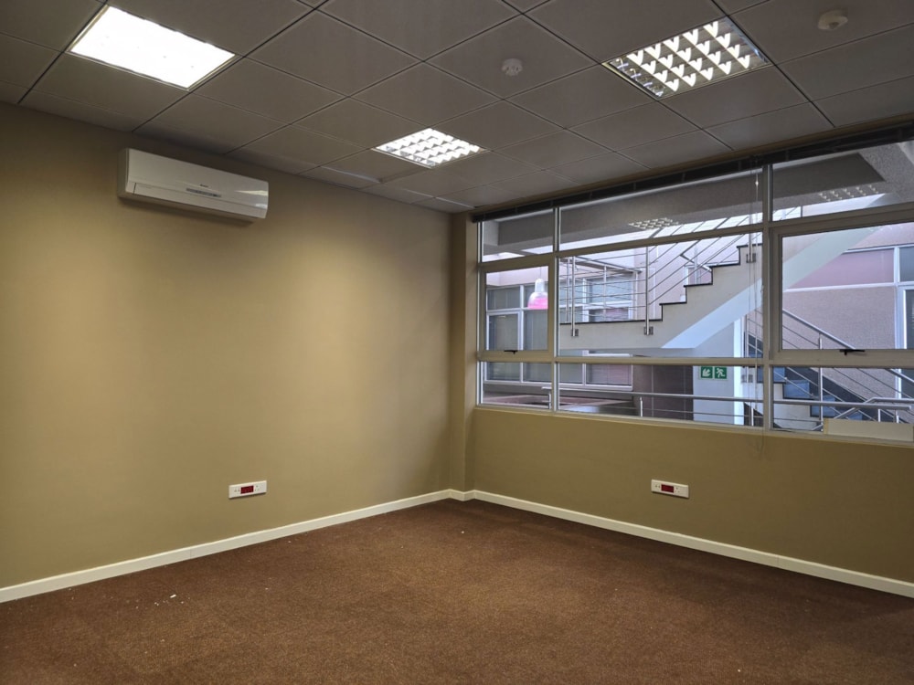 Commercial office for sale in Fairgrounds, Botswana - 3BO1719987