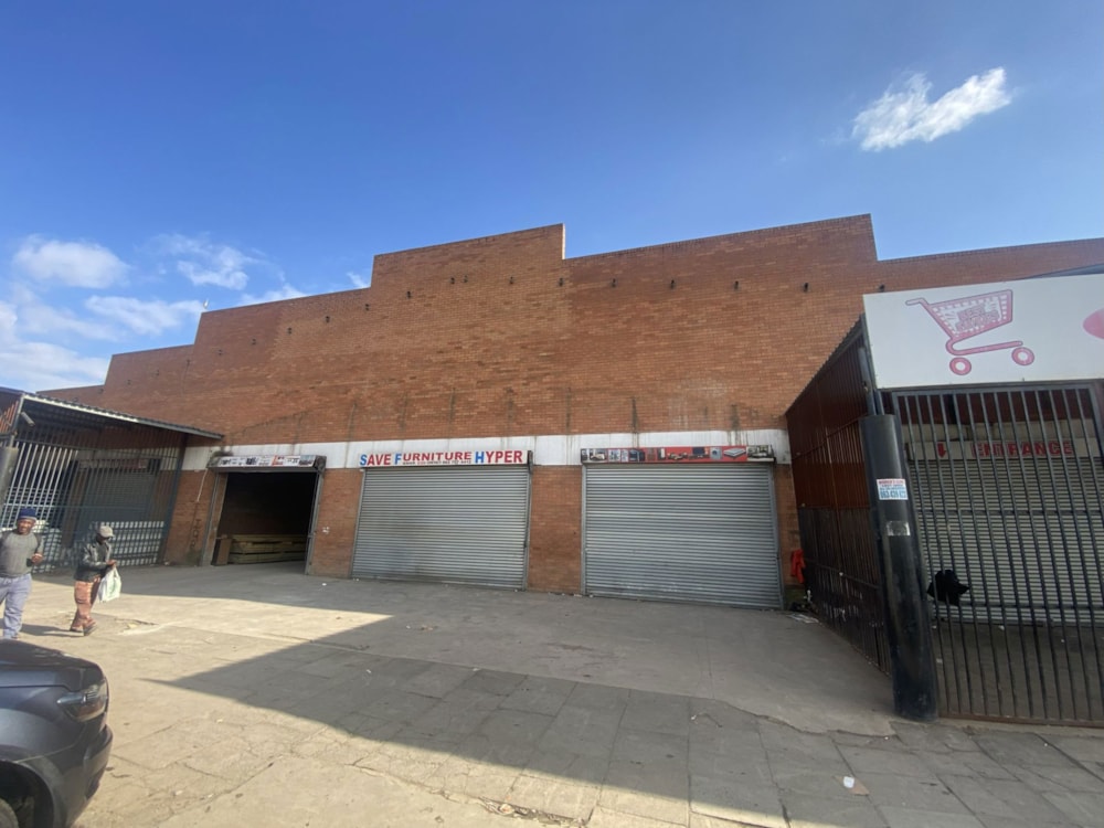 Commercial industrial property for sale in Pietermaritzburg Central - 1PM1724037 Commercial industrial property for sale in Pietermaritzburg Central - 1PM1724037