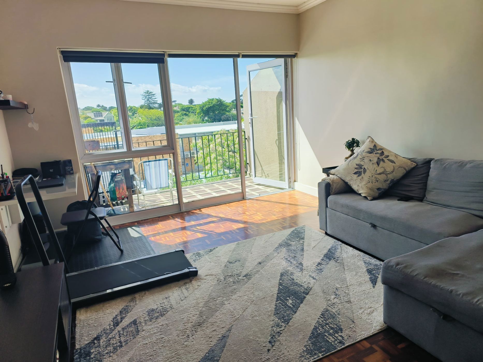 Apartment to rent in Rosebank, Cape Town - RBL1720063