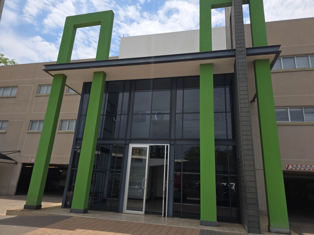 Commercial office to rent in Fairgrounds, Botswana - 3BO1720073 Commercial office to rent in Fairgrounds, Botswana - 3BO1720073