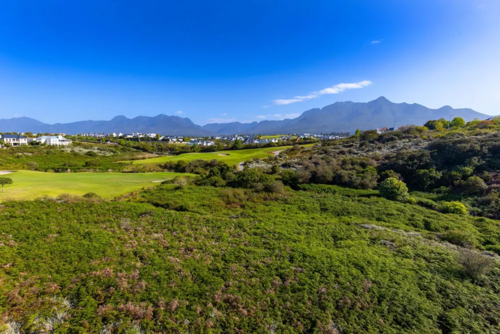 Residential vacant land sold in Kingswood Golf Estate - GEO1720295