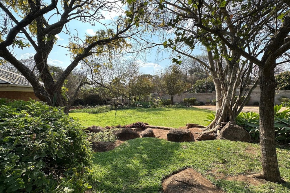 House for sale in Hillside, East, Zimbabwe - 3ZB1720112 House for sale in Hillside, East, Zimbabwe - 3ZB1720112