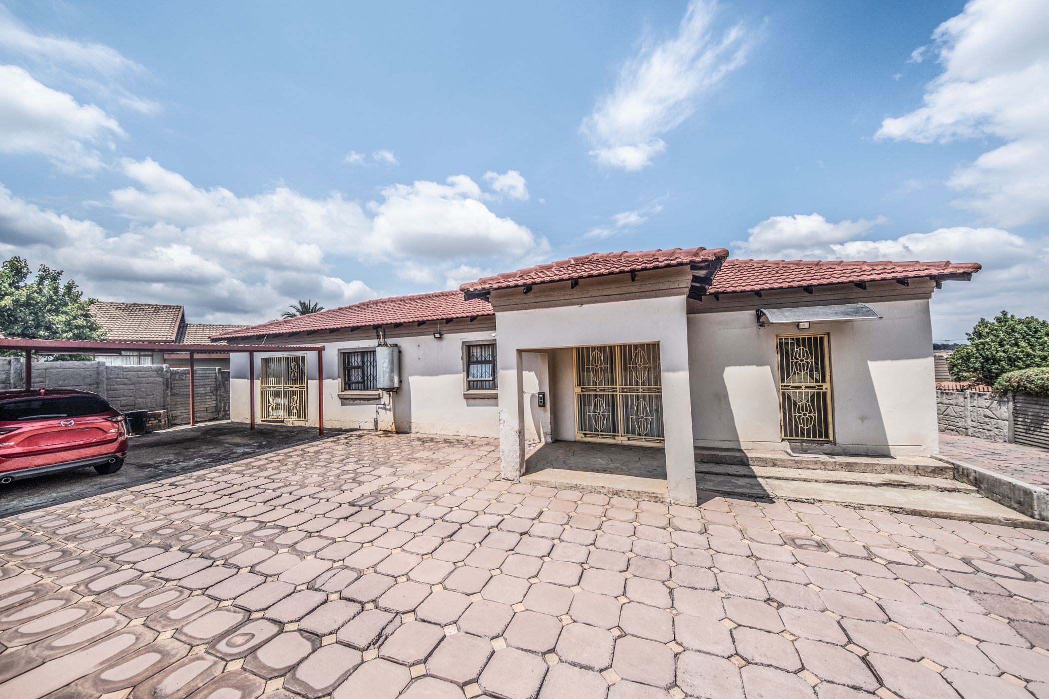 House for sale in Tasbet Park - 1WD1720119