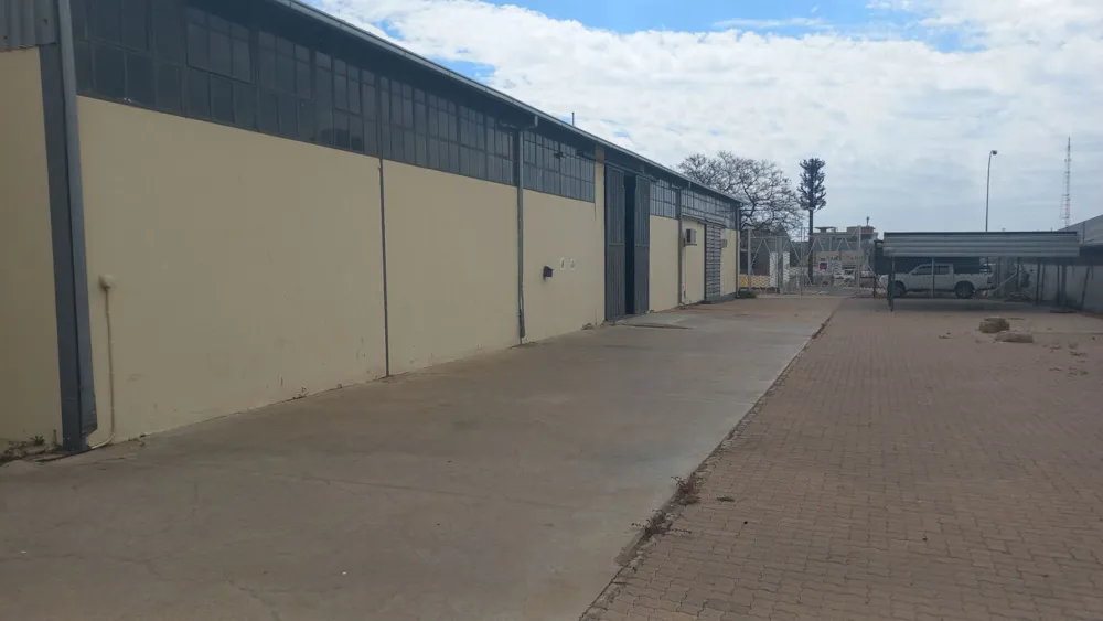 Commercial industrial property let in Northern Industrial Area, Namibia - 3NM1720131