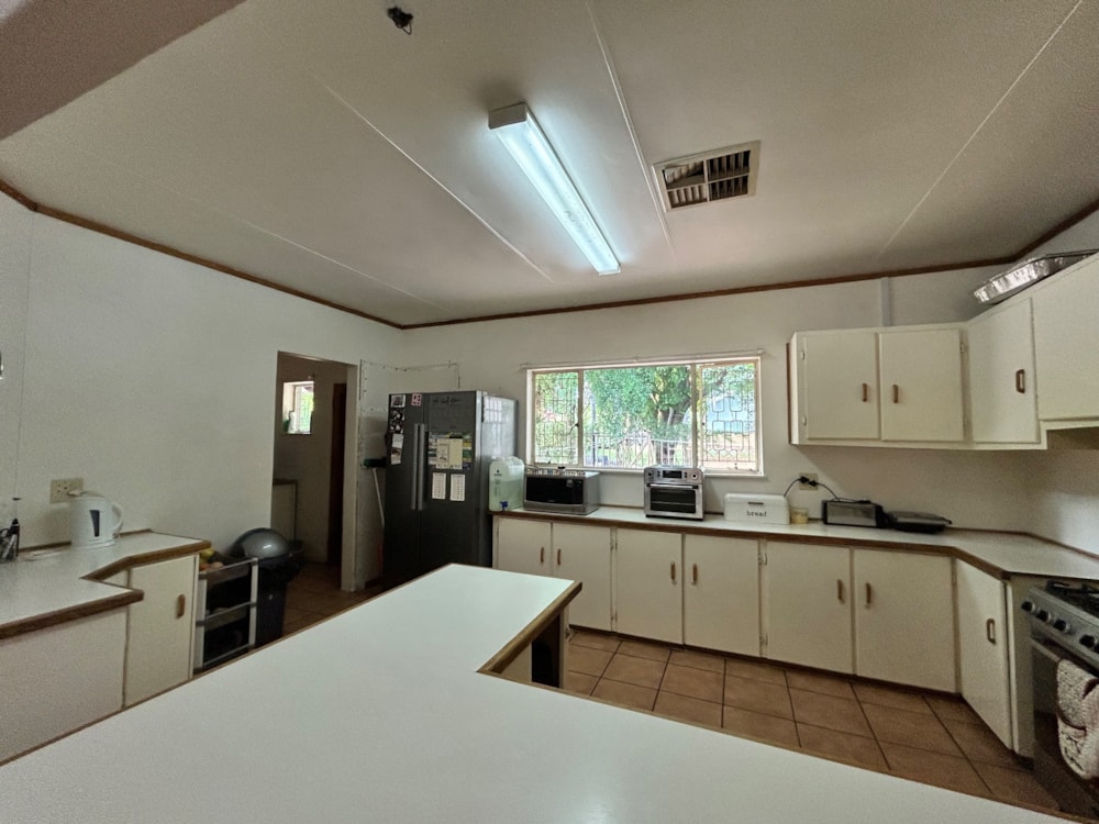 House for sale in Rhodesdene - 1KJ1720173 House for sale in Rhodesdene - 1KJ1720173