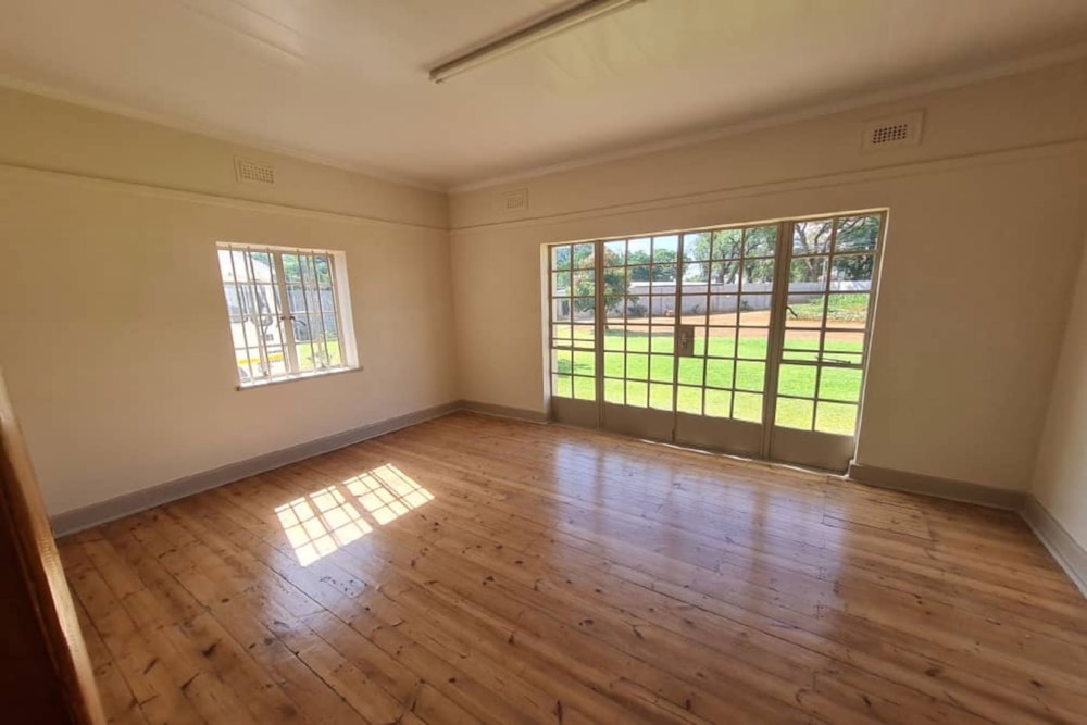 House for sale in Kumalo, North, Zimbabwe - 3ZB1720181 House for sale in Kumalo, North, Zimbabwe - 3ZB1720181