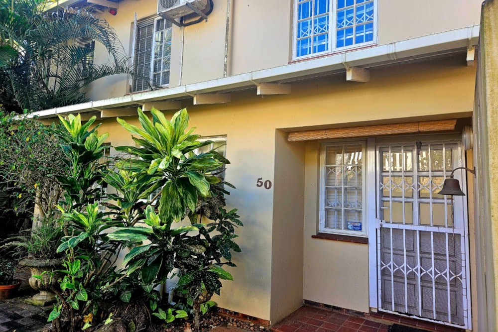 Townhouse for sale in Sherwood, Westville - 1WP1720197