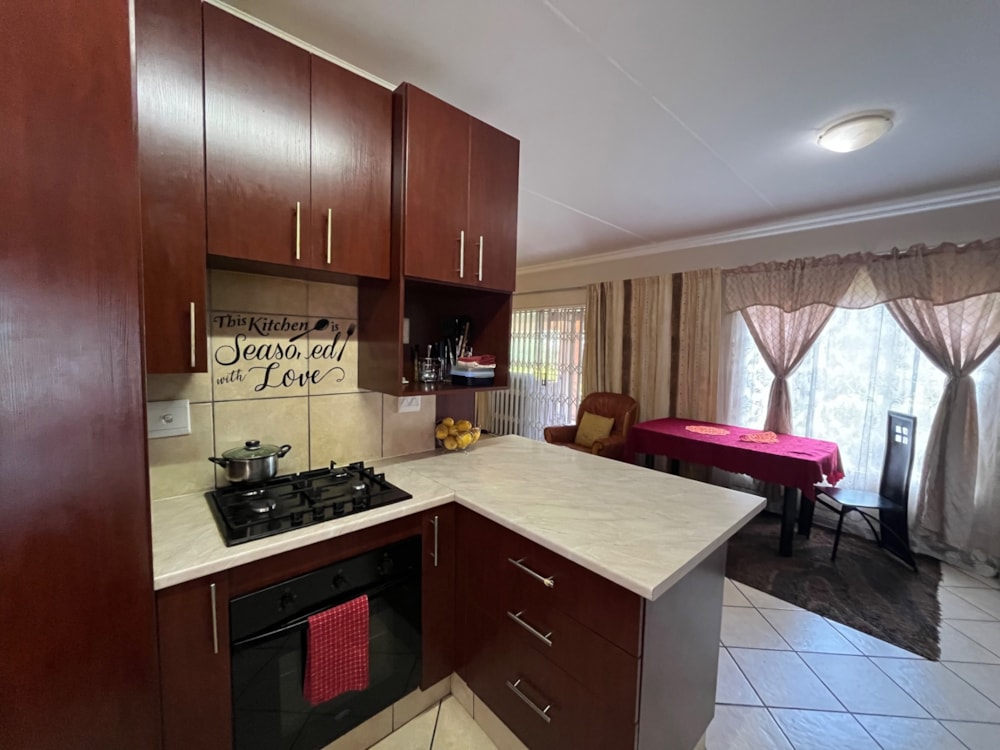 Townhouse for sale in Equestria - PT1720245 Townhouse for sale in Equestria - PT1720245