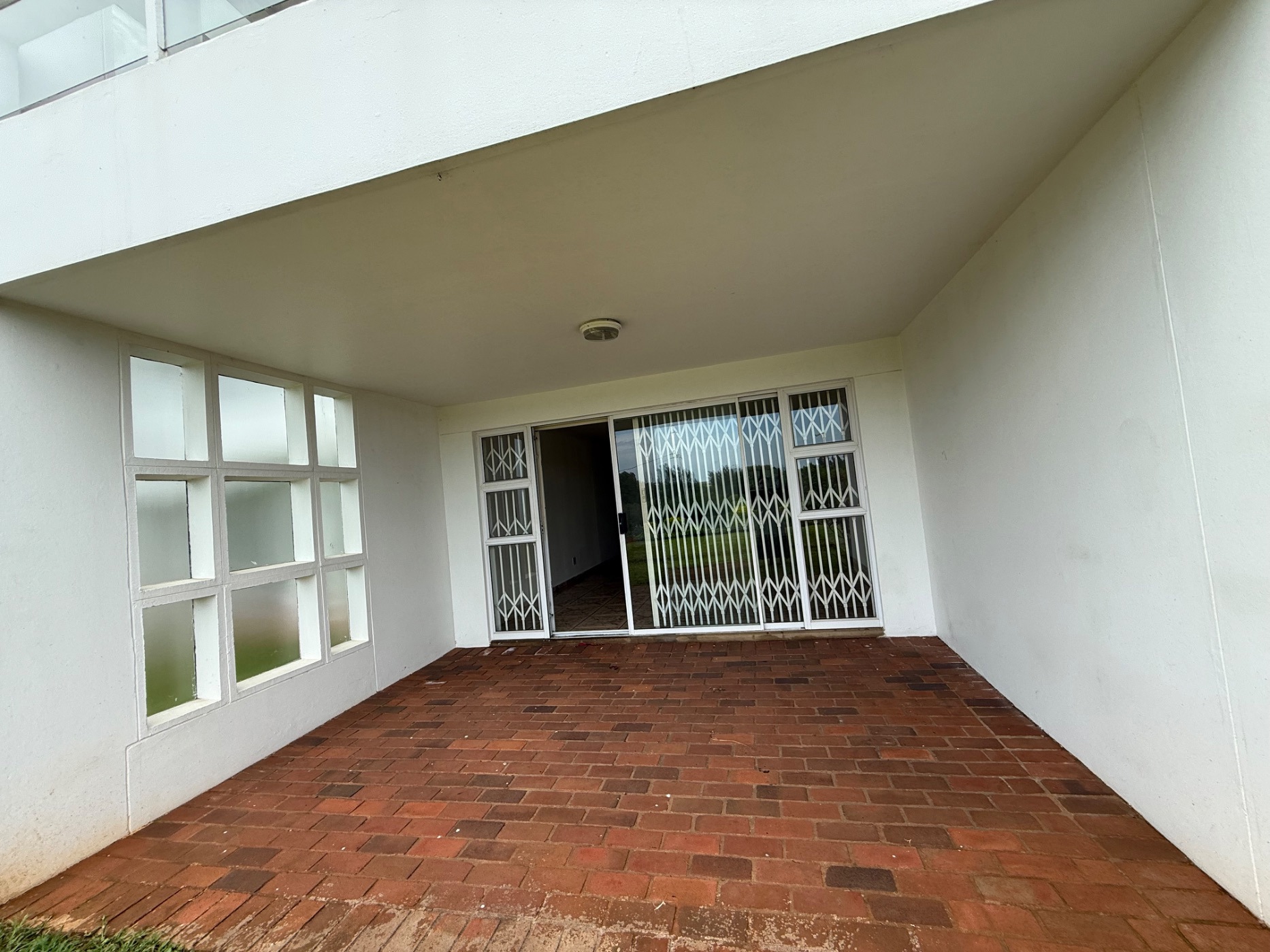 Security complex home to rent in Riverside, Durban North - 1ND1719538