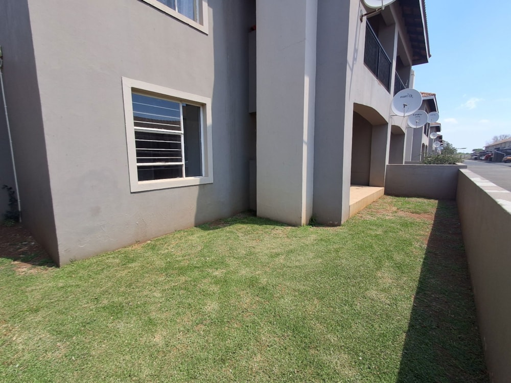 Townhouse for sale in Brenthurst - 1BJ1718402 Townhouse for sale in Brenthurst - 1BJ1718402