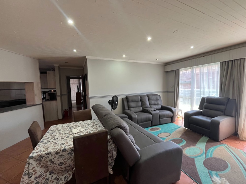 Townhouse for sale in Langenhovenpark - 1BX1660526