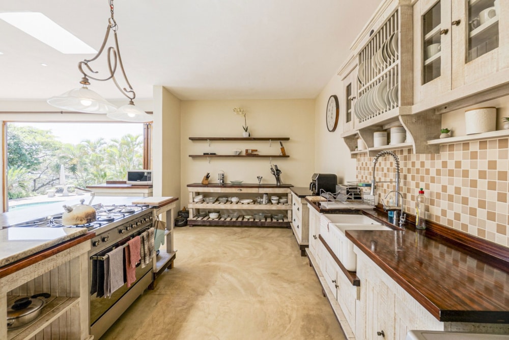 House for sale in Amanzimtoti - 1WB1720090 House for sale in Amanzimtoti - 1WB1720090