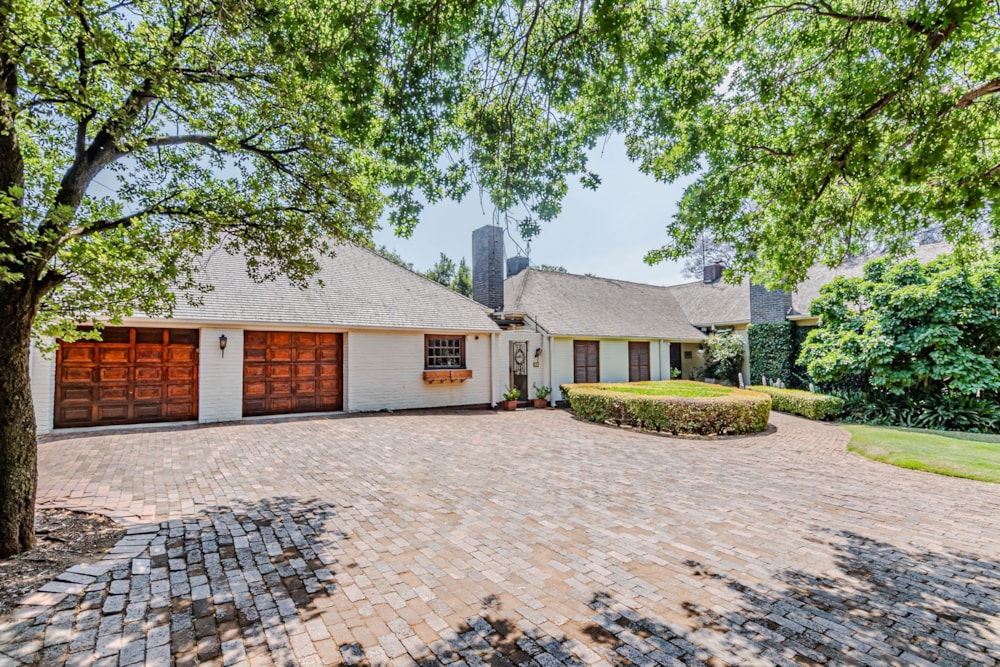 House for sale in Waterkloof Ridge - PT1717758 House for sale in Waterkloof Ridge - PT1717758