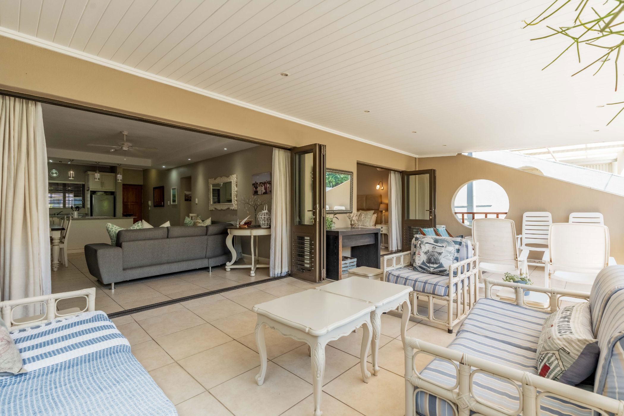 Apartment for sale in uMhlanga Rocks - 1ND1710751