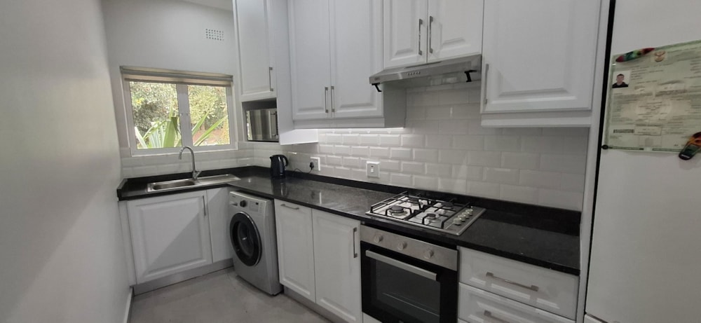 Garden cottage to rent in Kloof - 1KF1718743 Garden cottage to rent in Kloof - 1KF1718743