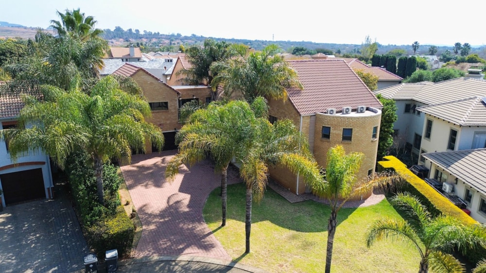 Security estate home for sale in Midstream Estate - CN1717167 Security estate home for sale in Midstream Estate - CN1717167