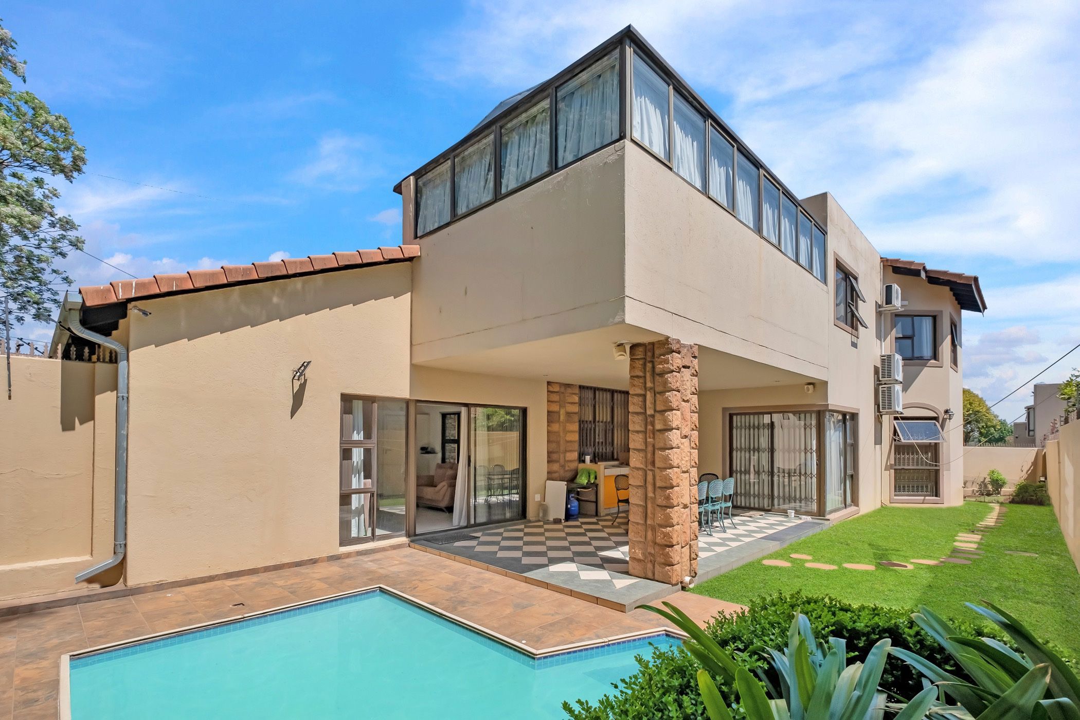 House for sale in Morningside, Sandton - HP1716958