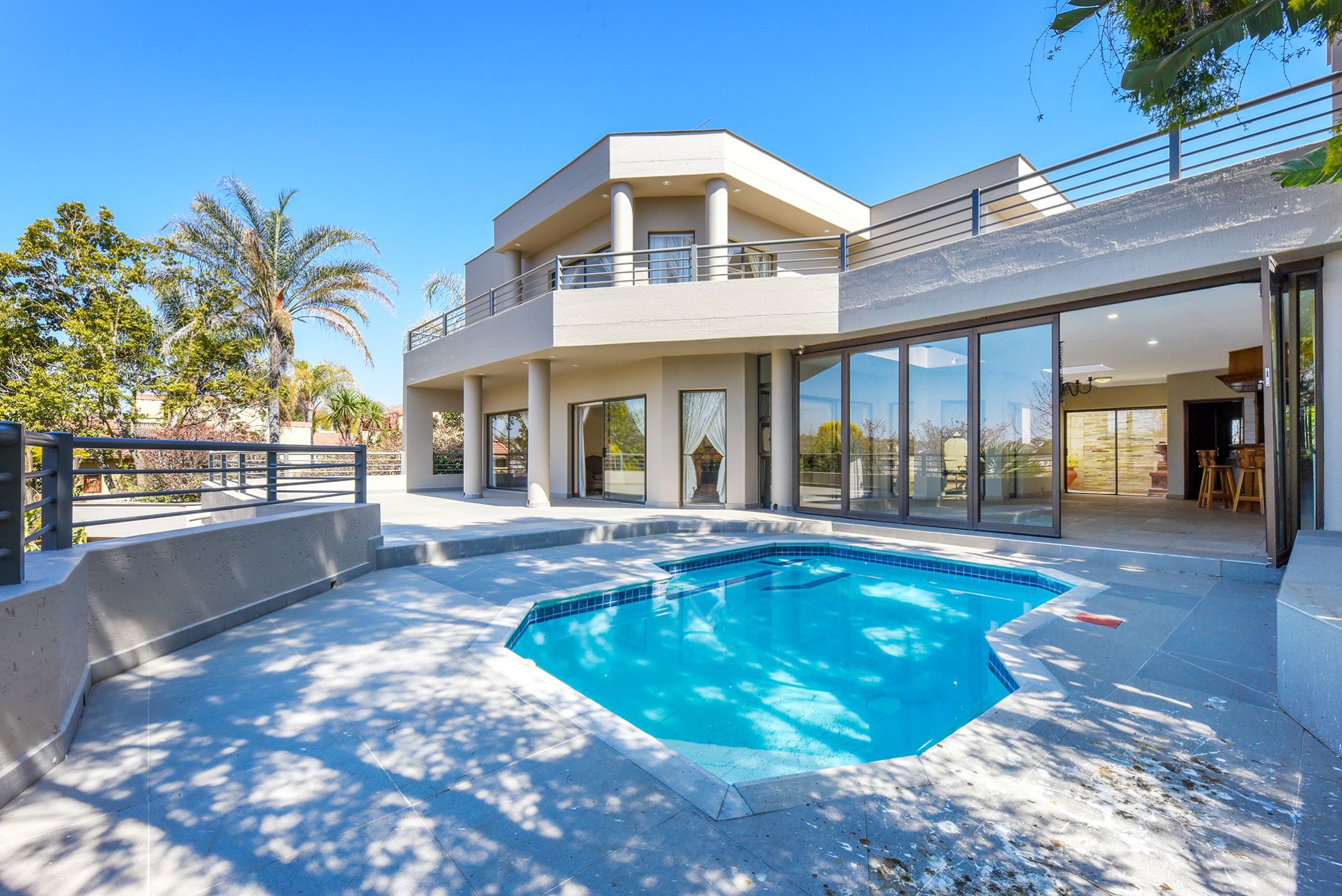 Golf estate house for sale in Dainfern Golf Estate - FW1719026