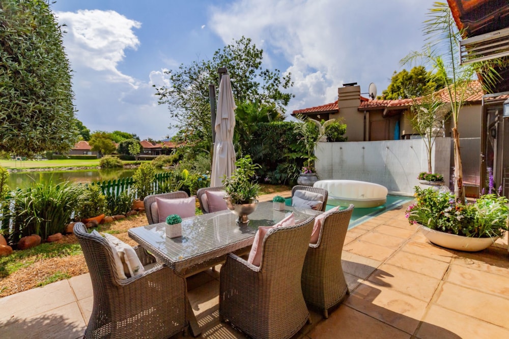 House for sale in Pecanwood - 1HR1717927 House for sale in Pecanwood - 1HR1717927