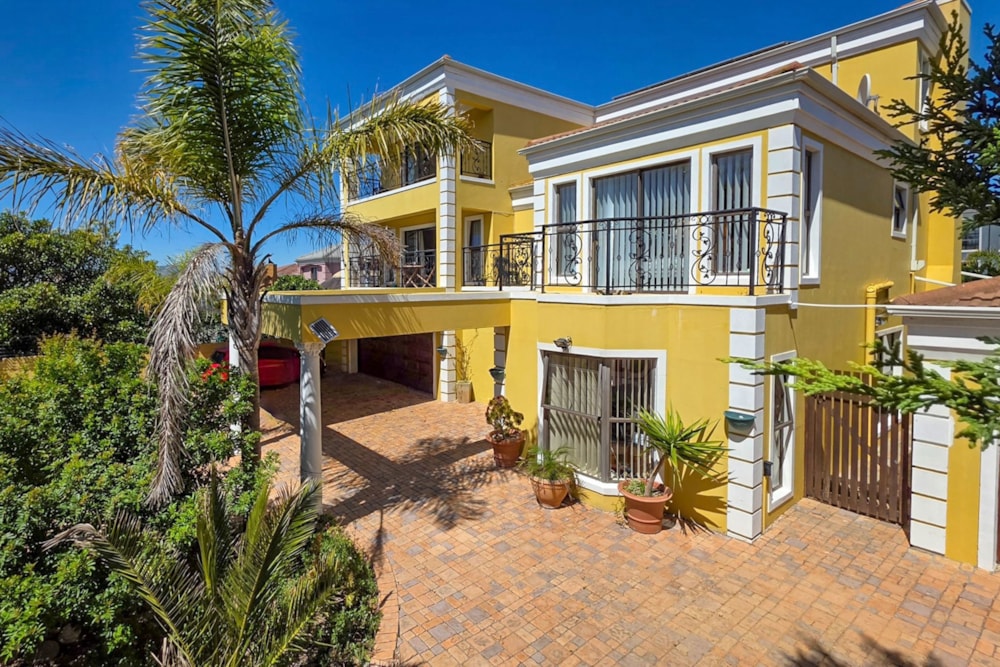 Multi-storey house for sale in West Beach, Blouberg - 1TV1717530 Multi-storey house for sale in West Beach, Blouberg - 1TV1717530