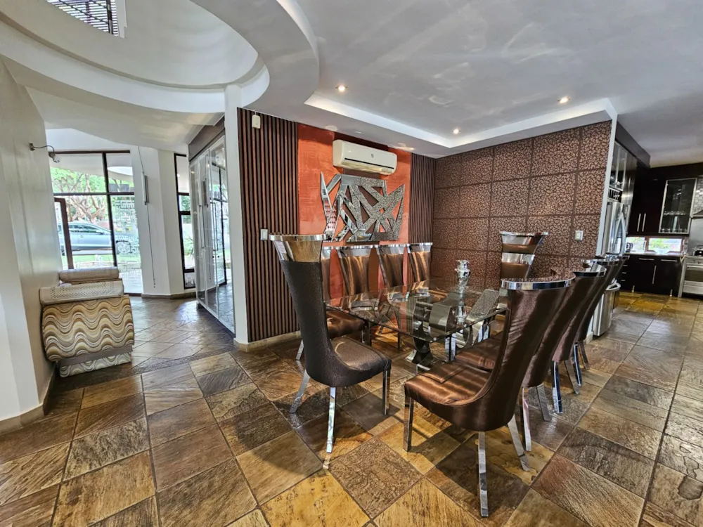 Security estate home for sale in Bendor Park - 1PS1684783