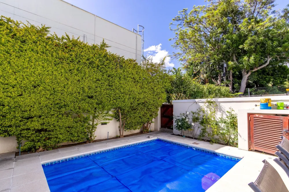 Double-storey apartment sold in Franschhoek - FWI1717768 Double-storey apartment sold in Franschhoek - FWI1717768