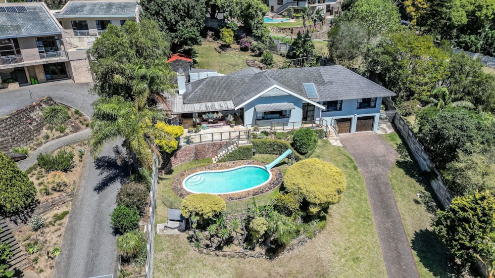 House for sale in Bonnie Doon - 1EZ1718582 House for sale in Bonnie Doon - 1EZ1718582