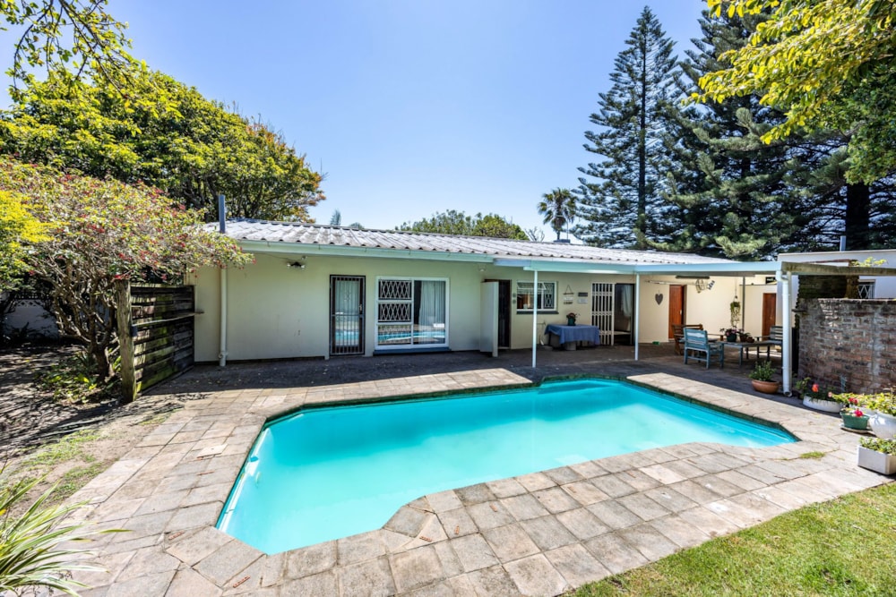 House for sale in Gonubie - 1EZ1719166