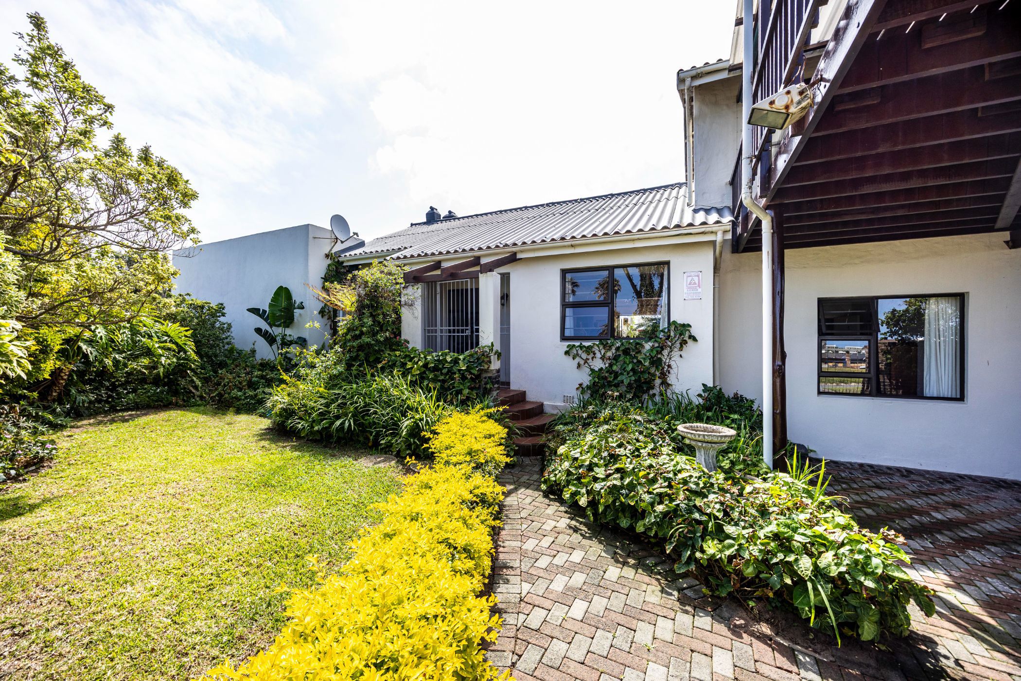 House for sale in Gonubie - 1EZ1712049