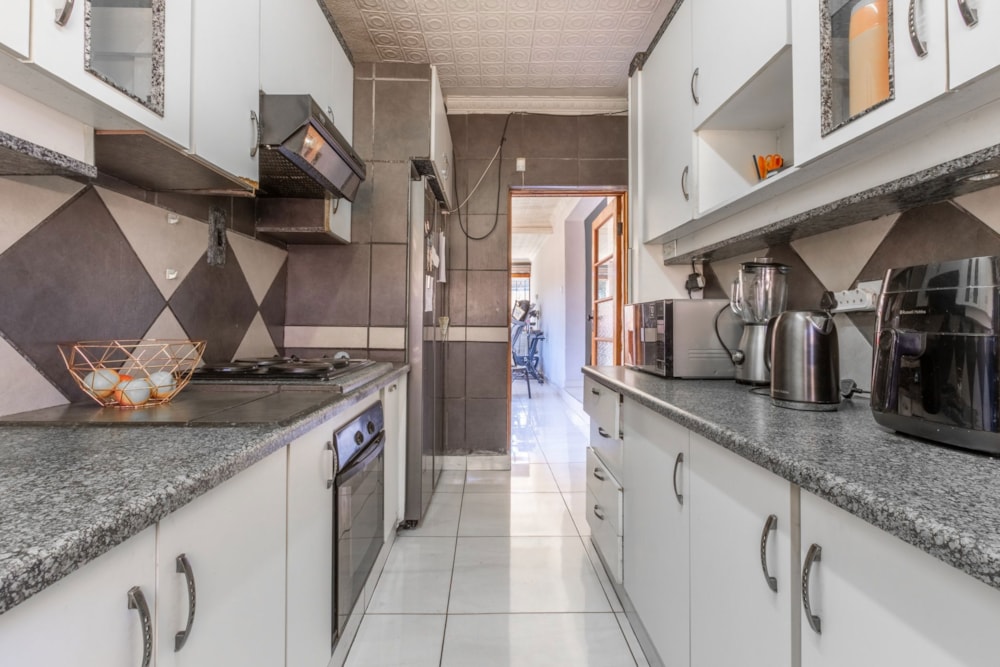 House for sale in Brakpan Central - 1BJ1718711 House for sale in Brakpan Central - 1BJ1718711