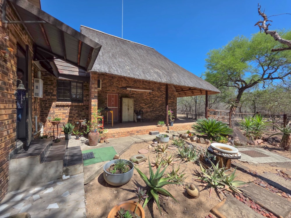 House for sale in Marloth Park - 1NK1717002