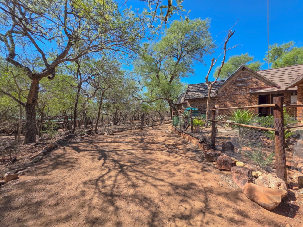 House for sale in Marloth Park - 1NK1717002