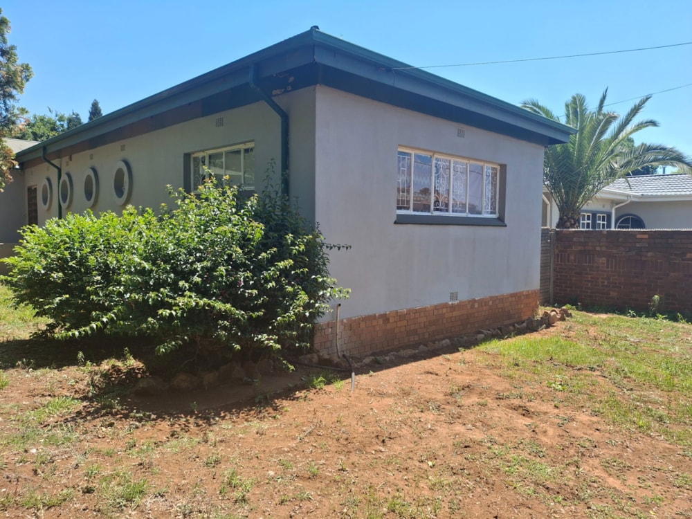 House for sale in Western Extension - EN1719015 House for sale in Western Extension - EN1719015