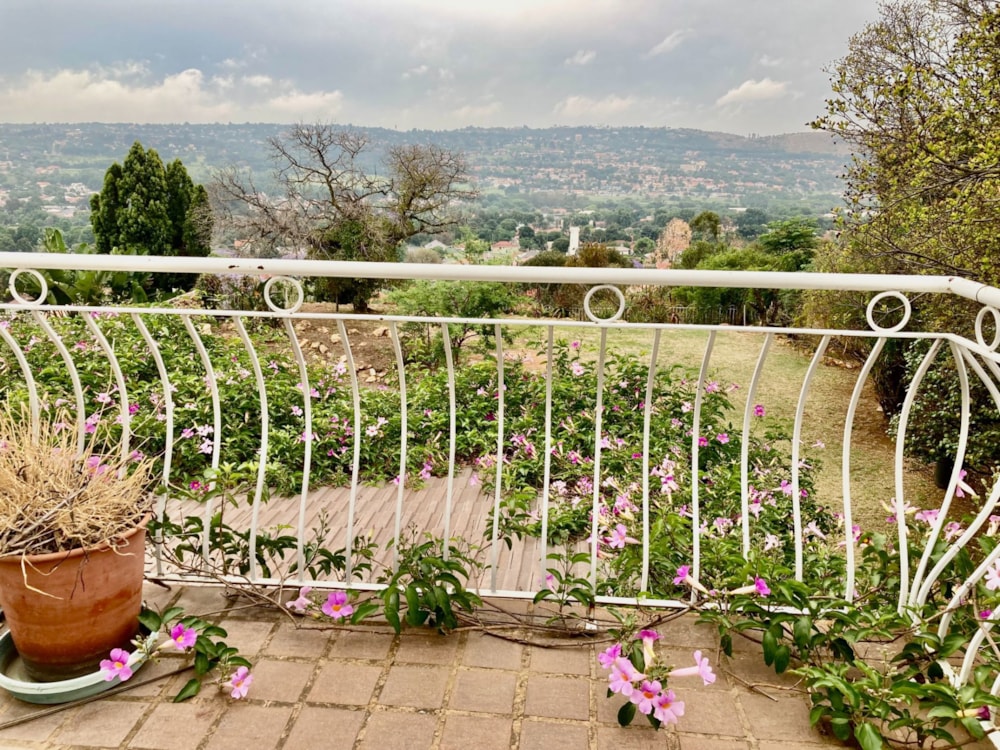 House for sale in Kensington, Bedfordview Area - BED1719404 House for sale in Kensington, Bedfordview Area - BED1719404