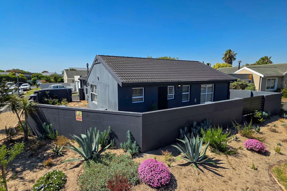 House for sale in Sunningdale, Blouberg - 1TV1719056 House for sale in Sunningdale, Blouberg - 1TV1719056