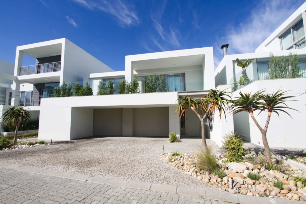 House for sale in Big Bay - 1TV1717061