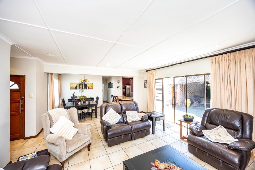 House sold in Gonubie - 1EZ1717684 House sold in Gonubie - 1EZ1717684