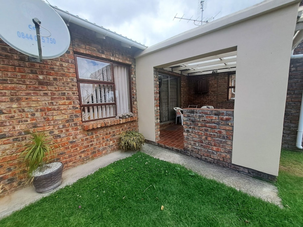 House sold in Strelitzia Park - 1UK1717188 House sold in Strelitzia Park - 1UK1717188