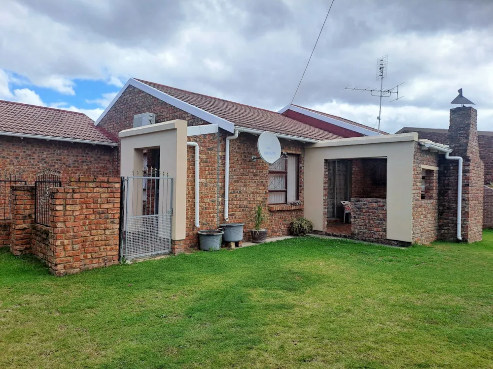 House sold in Strelitzia Park - 1UK1717188 House sold in Strelitzia Park - 1UK1717188