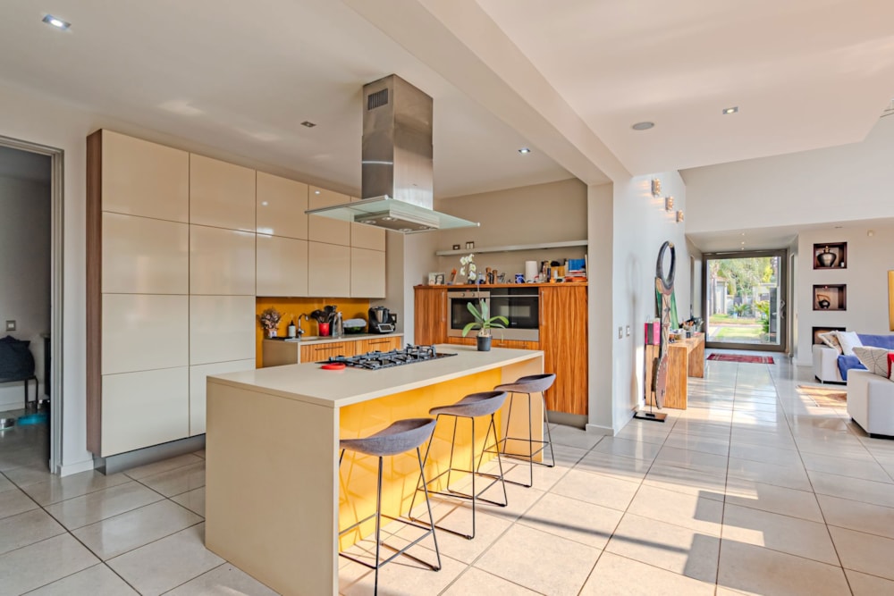 House for sale in Silver Lakes Golf Estate - PT1716812