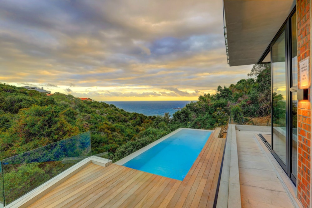 Security estate home for sale in Herolds Bay - GEO1718327 Security estate home for sale in Herolds Bay - GEO1718327