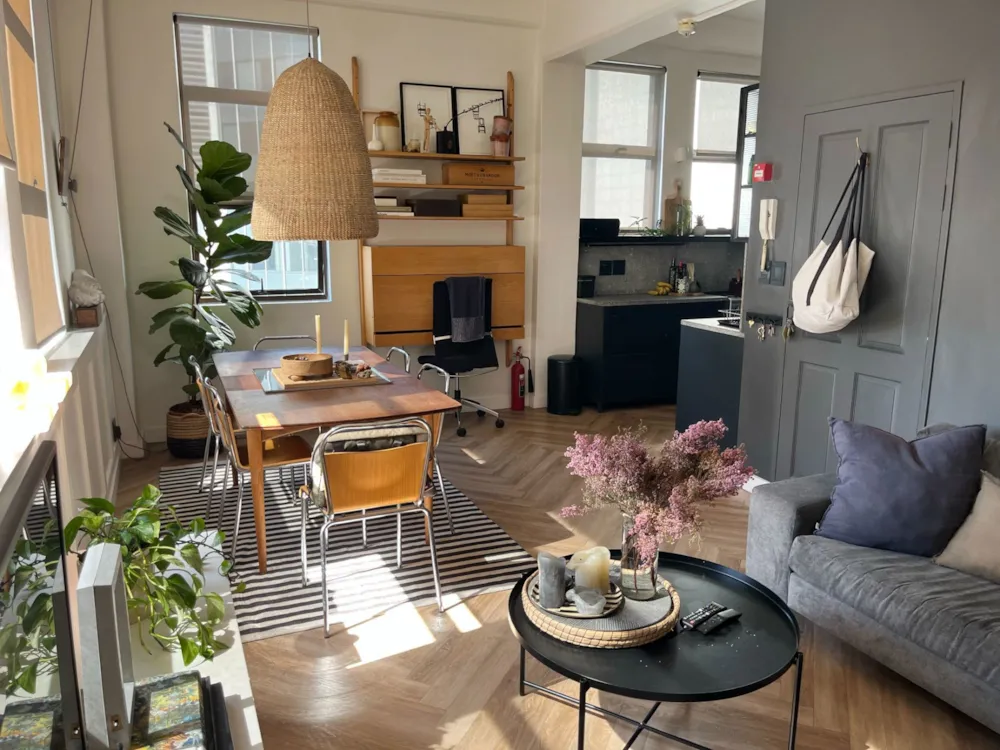 Apartment sold in Cape Town Central - AS1717478 Apartment sold in Cape Town Central - AS1717478