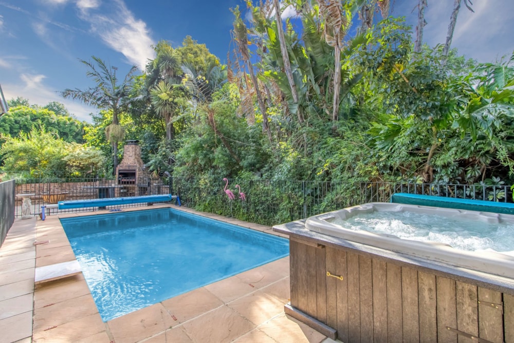 House for sale in Oaklands, Johannesburg - HP1704851